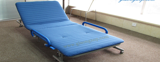 GIƯỜNG GẤP VĂN PHÒNG