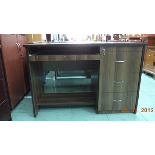 Bàn làm việc