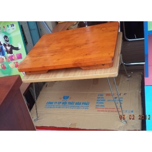 Bàn học sinh