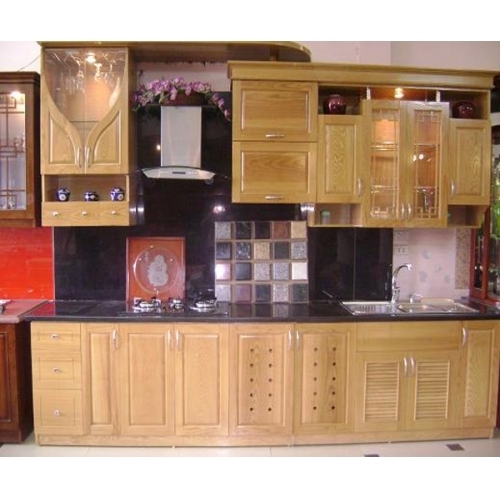 Tủ bếp làm bằng chất liệu gỗ Sồi Nga