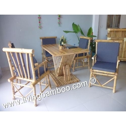 BÀN GHẾ TRE AN TỊNH ĐẸP BỀN