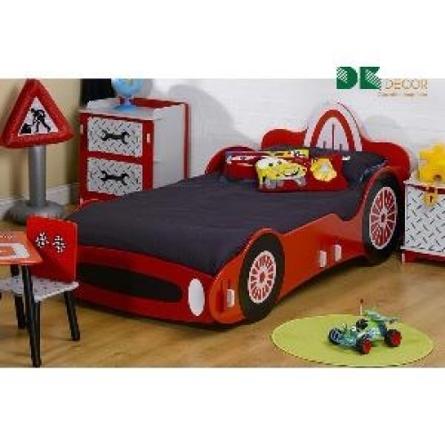 Giường trẻ em hình ô tô cho bé trai 06