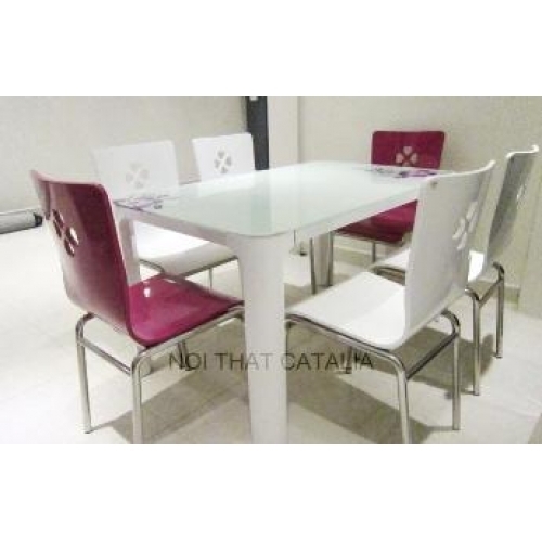 Bàn ghế ăn Cata 1
