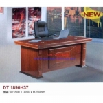 Bàn lãnh đạo DT1890H37