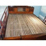giường gỗ