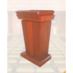 Bục tượng Bác Hòa Phát