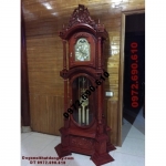 Phòng khách đẹp với đồng hồ đẹp kiểu Đức DH63