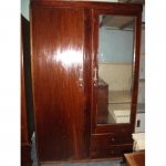 tủ gỗ cũ giá rẻ